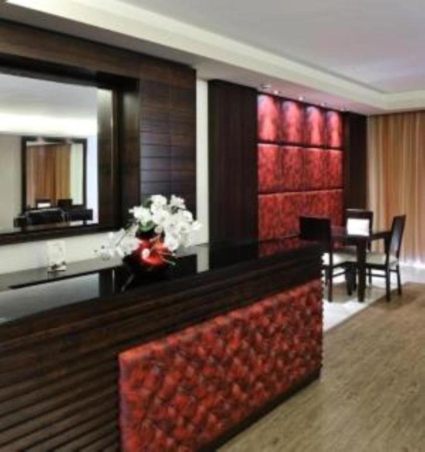 Hollywood Inn Boutique Hotel Jounieh Esterno foto