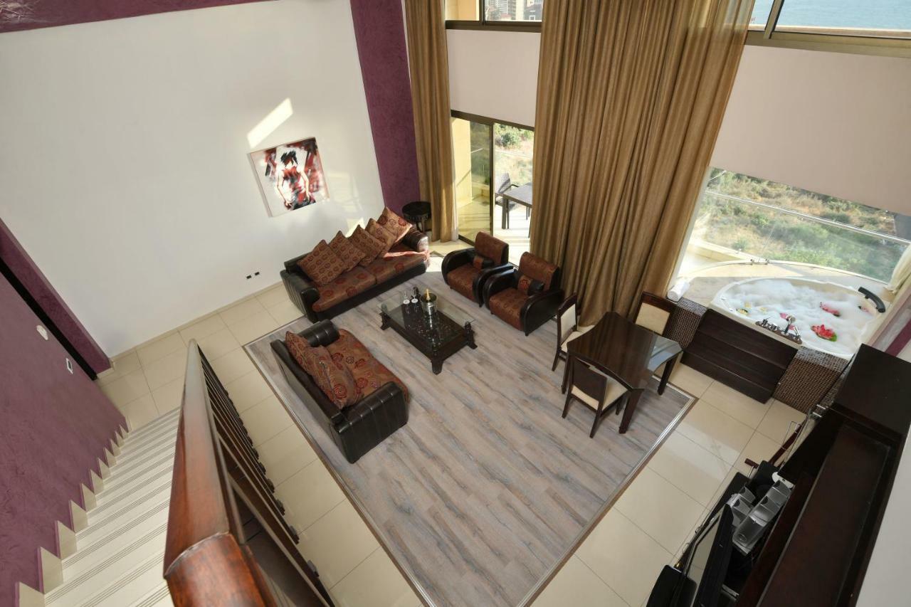 Hollywood Inn Boutique Hotel Jounieh Esterno foto