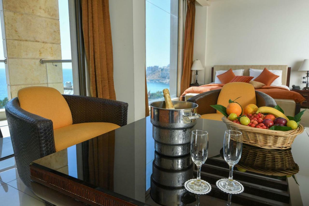 Hollywood Inn Boutique Hotel Jounieh Esterno foto