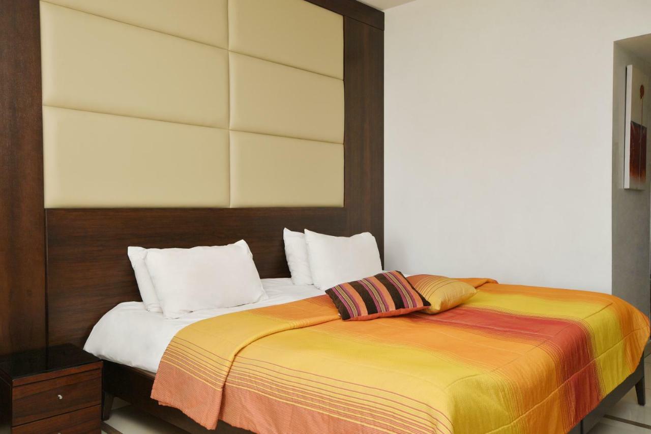 Hollywood Inn Boutique Hotel Jounieh Esterno foto